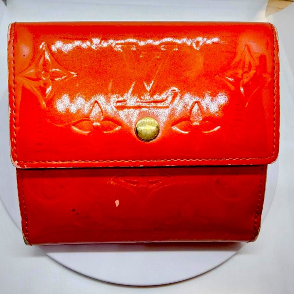 Louis Vuitton Vernis Wallet